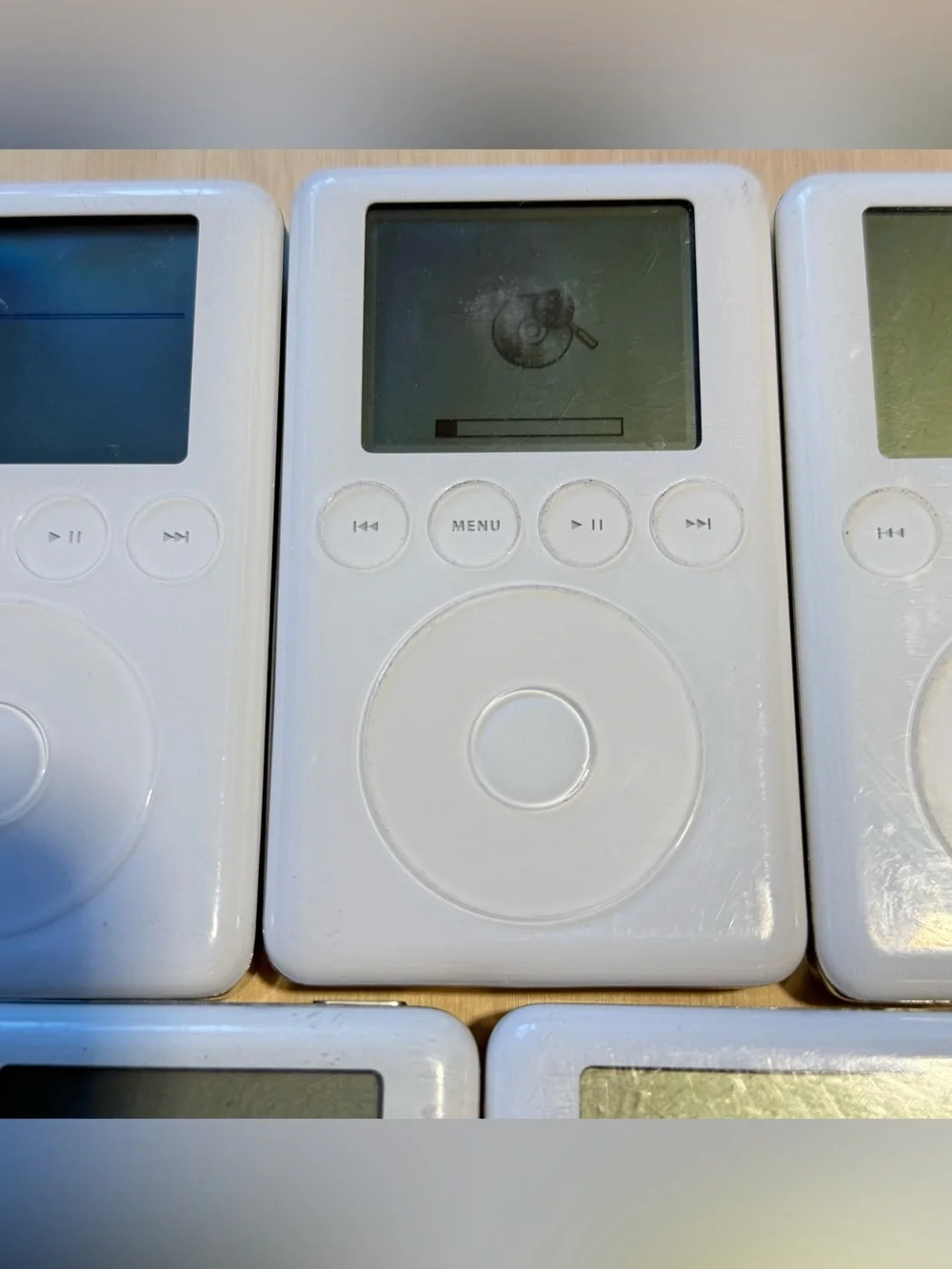 5-iPod Classic 3rdGen Model:A1040/10-40GB BROKEN Bad Batteries/Hard-Drives Read